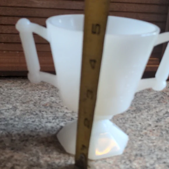 Vintage 1950s Milk Glass Open Sugar Bowl Baltimore - Picture 7 of 8